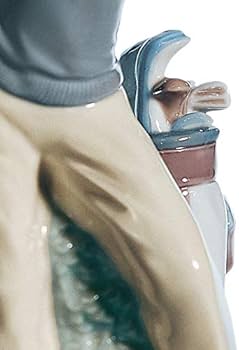 Amazon.com: LLADRÓ Golfer Man Figurine. Porcelain Golfer Figure